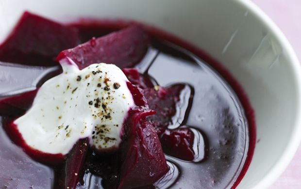 Krydret økologisk rødbedesuppe