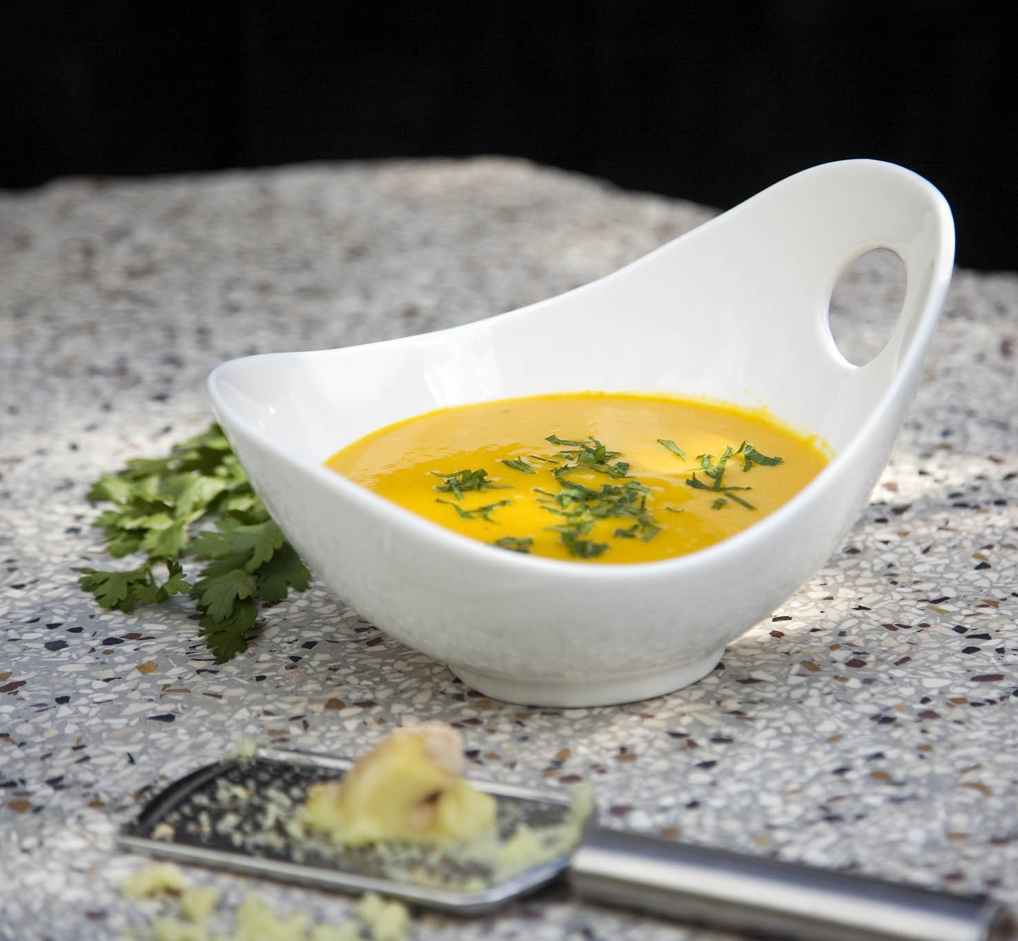 Gylden suppe med ingefær (Lisbeth Tordendahl)