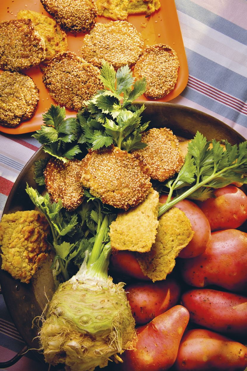 Kartoffel-kikærtefrikadeller med sesam (Lise Faurschou Hastrup)