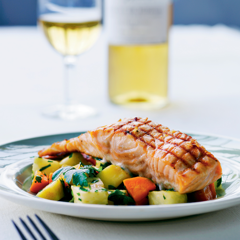 Grillstegt laks med rodfrugter