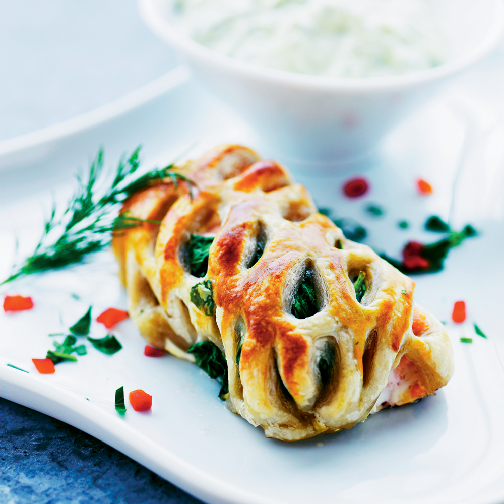 Indbagt laks med spinat