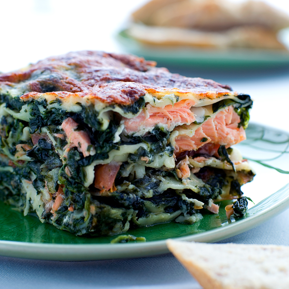 Lakselasagne med spinatbechamel