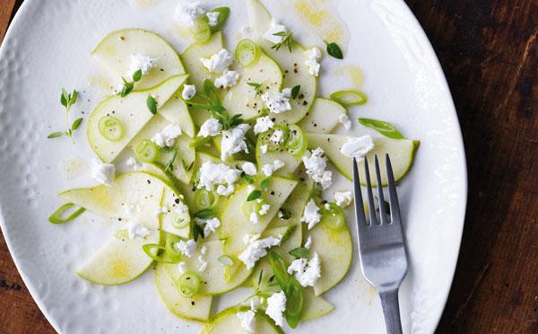 Pæresalat med timian og feta