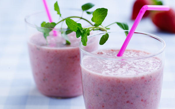 Jordbærsmoothie med hyld