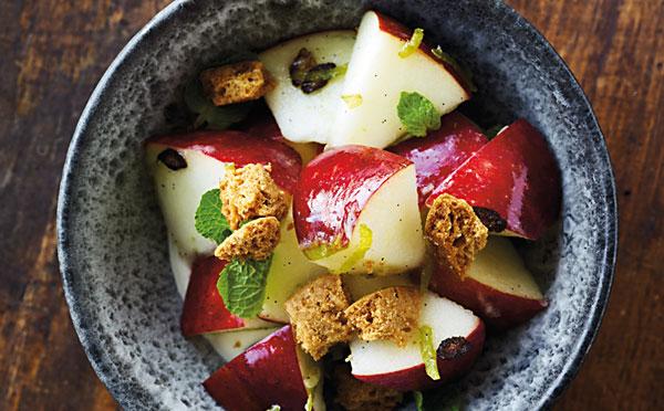 Æblesalat med ingefær-limesirup