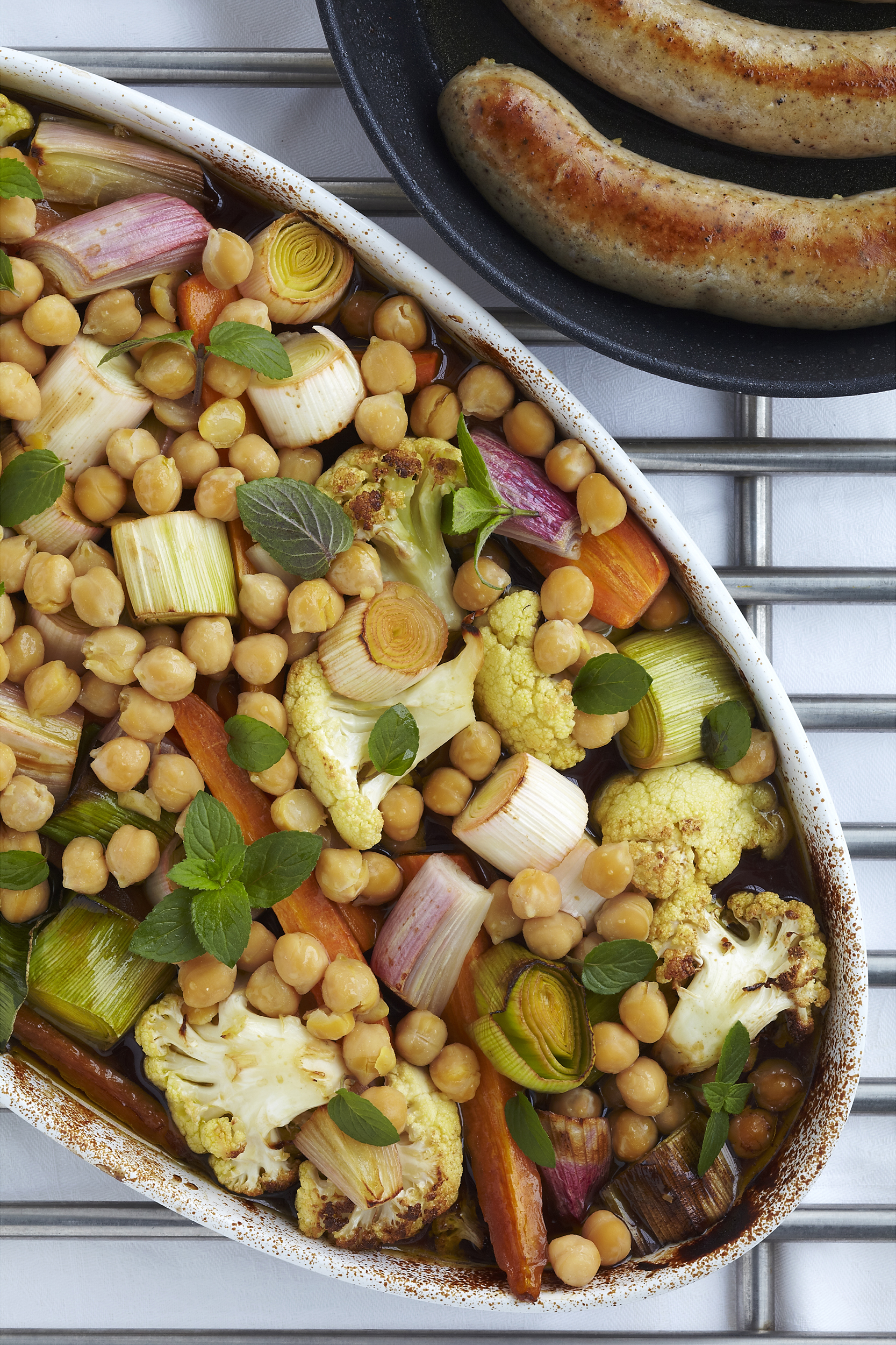 Ovnbagte grøntsager med kikærter