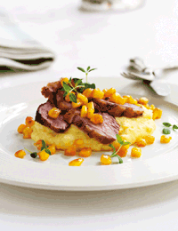 Andebryst med honningglaserede majs