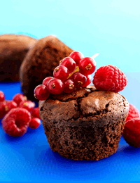 Chokolademuffins med kaffe og hakkede valnødder