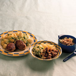 Frikadeller med stuvet blomkål
