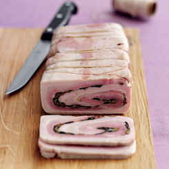 Rullepølse med tørrede svampe