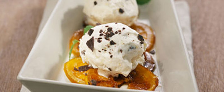 Semifreddo med chokolade og syltede klementiner