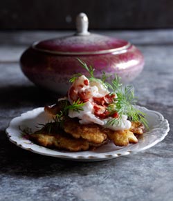 Små majspandekager med rejesalat