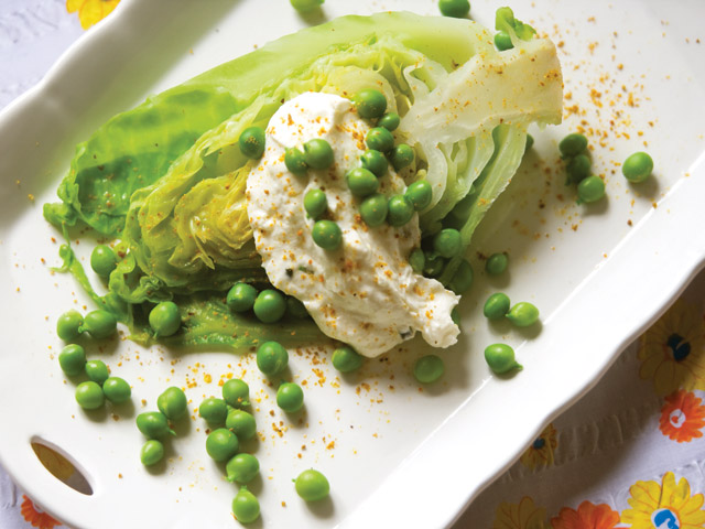 Dampet Spidskål med rygeostcreme