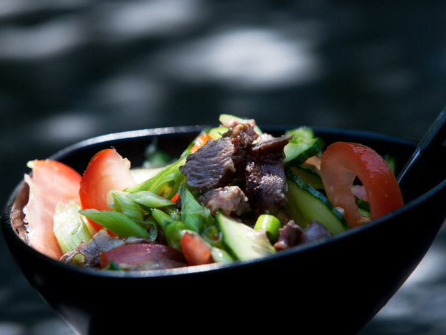 Bøfsalat med tomat og agurk