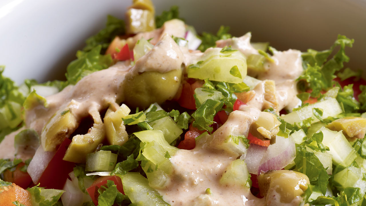 Sprød salat med tahindressing