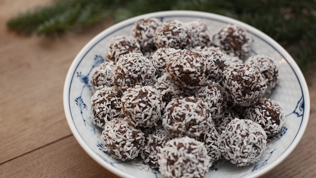 Kokostrøfler med kakaopulver