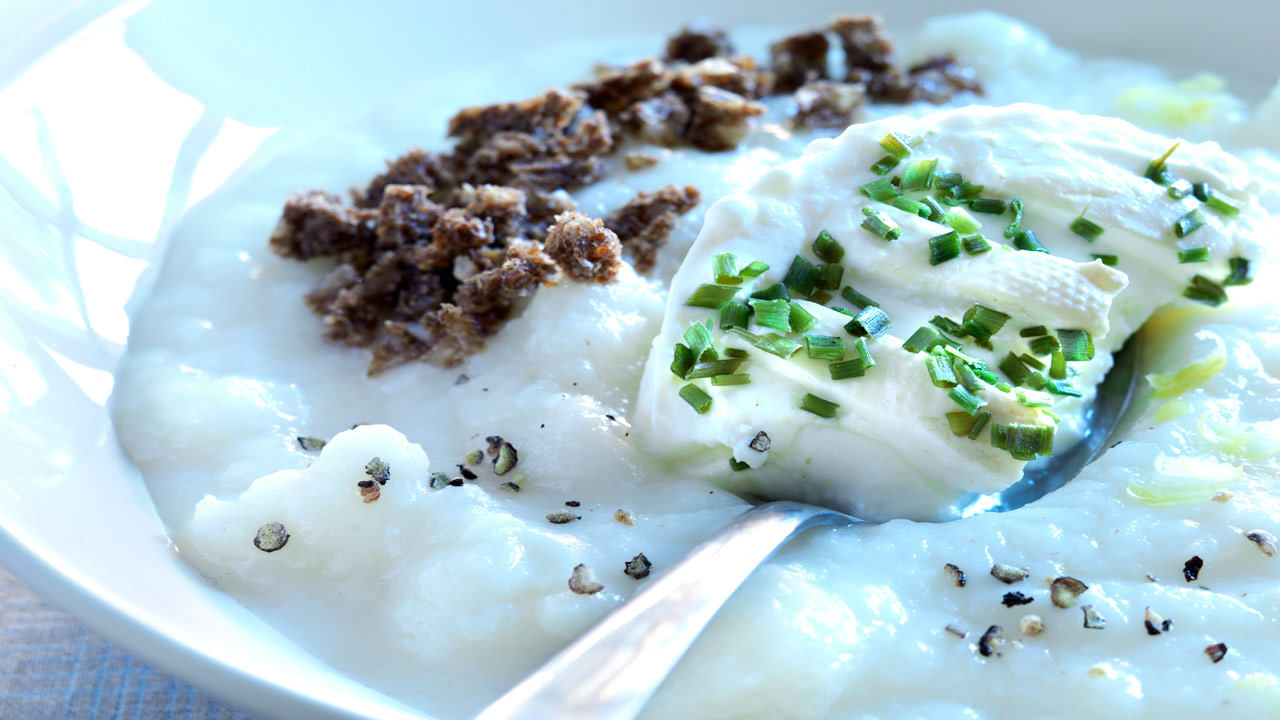 Blomkålspuré med rygeost