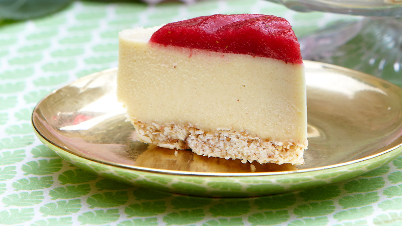 Hvid chokolade cheesy cake med hindbær