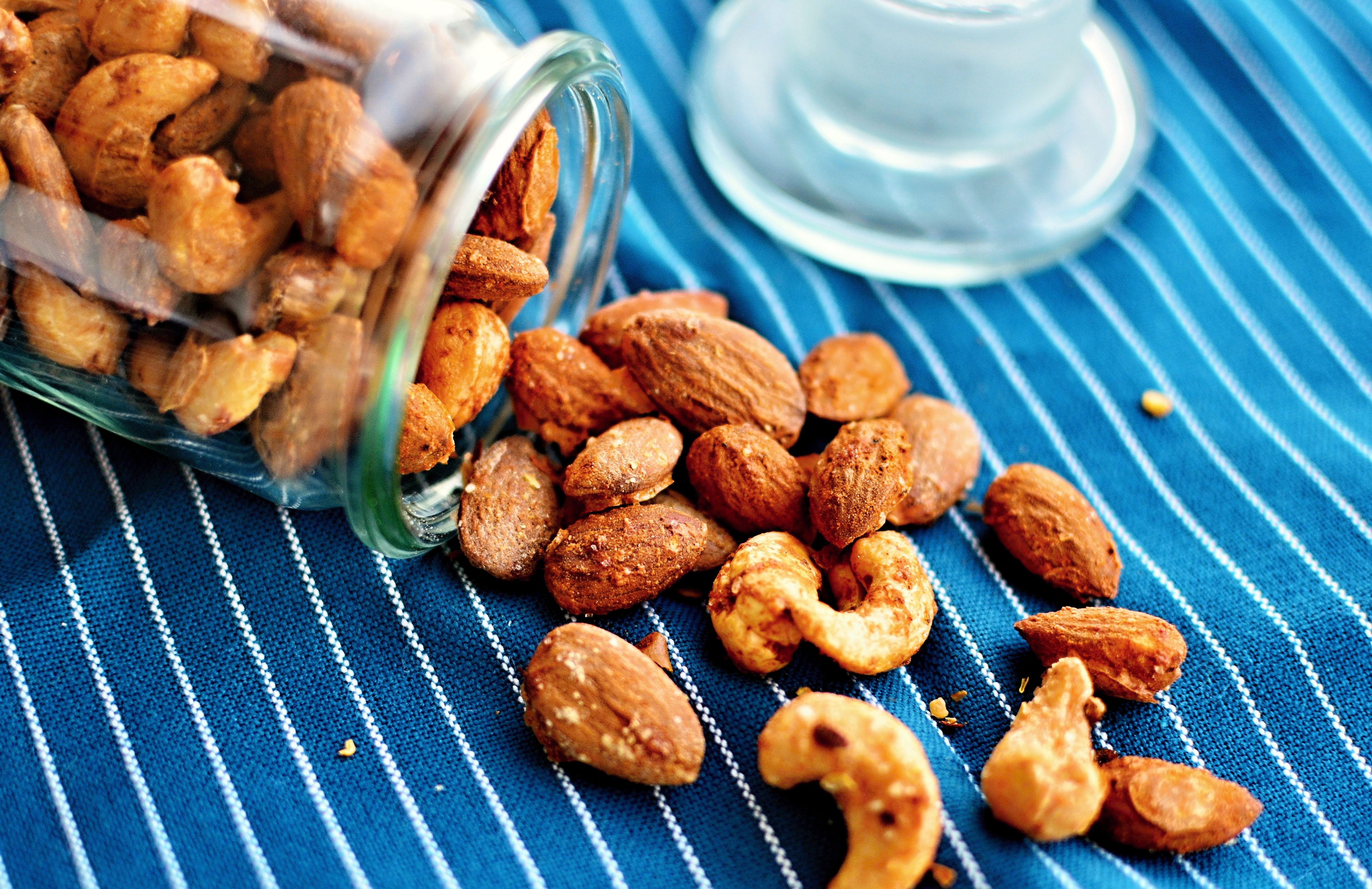 Ristede paprika- og røgmandler