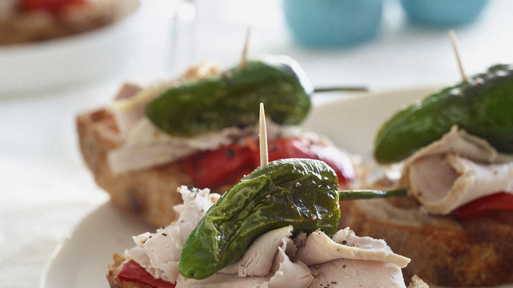 Pintxos med letsprængt svinekam og peberfrugt