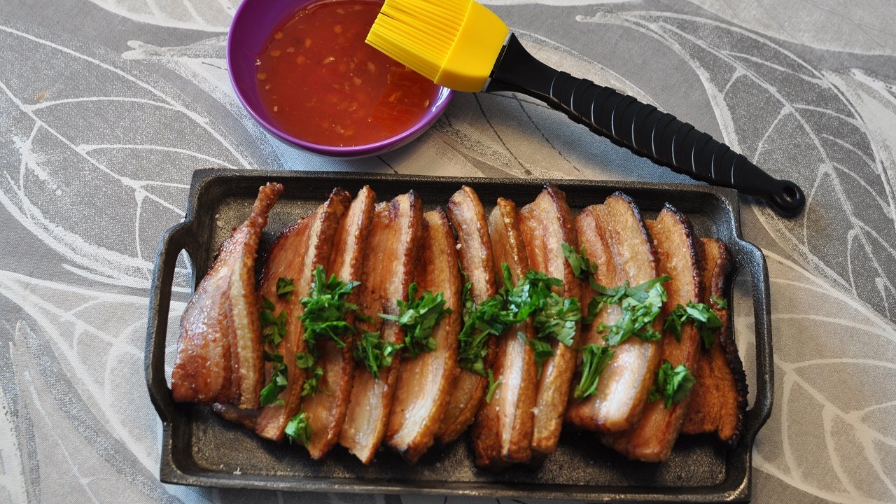 Stegt flæsk på grillen