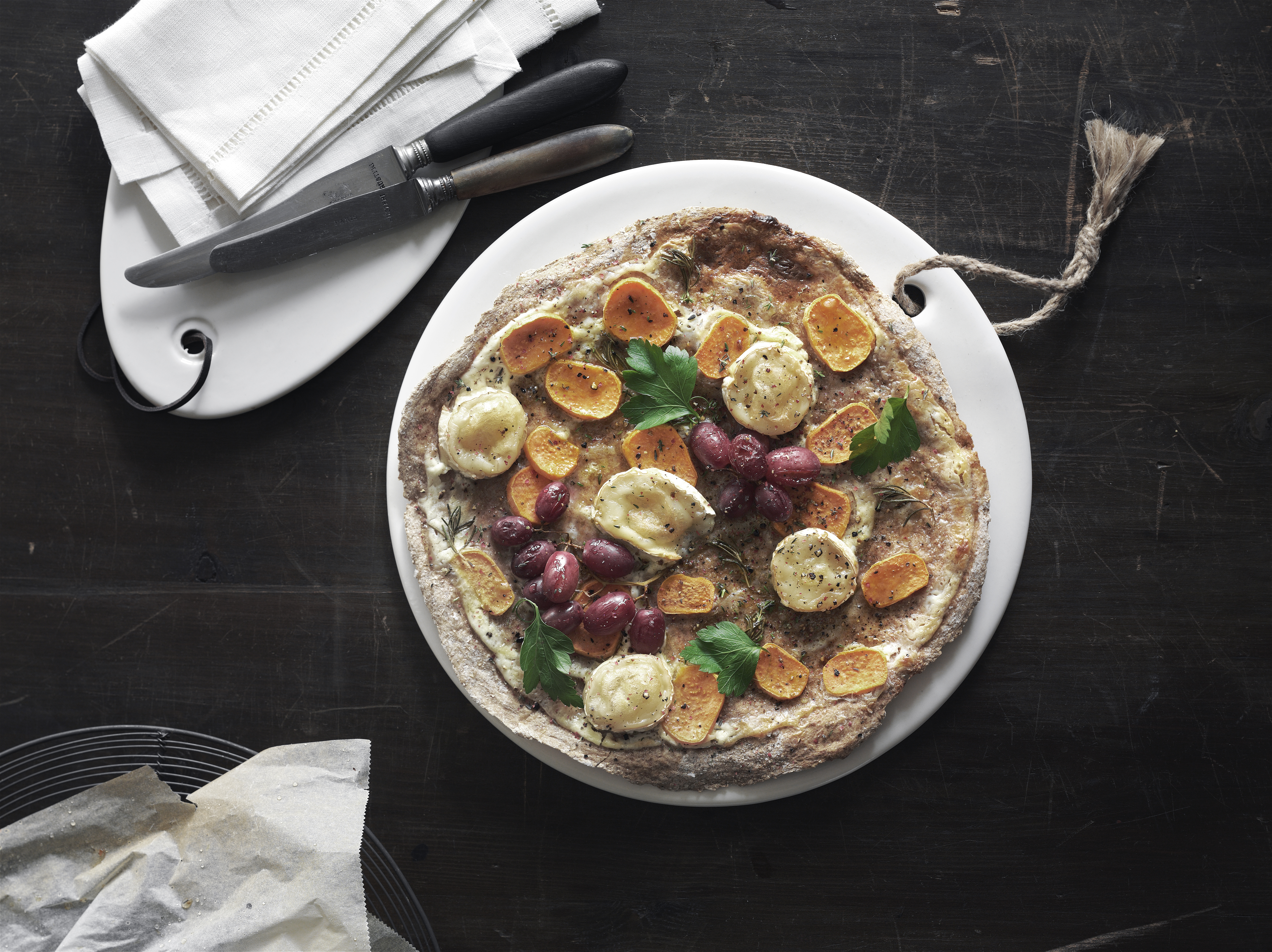 Pizza med søde kartofler og gedeost