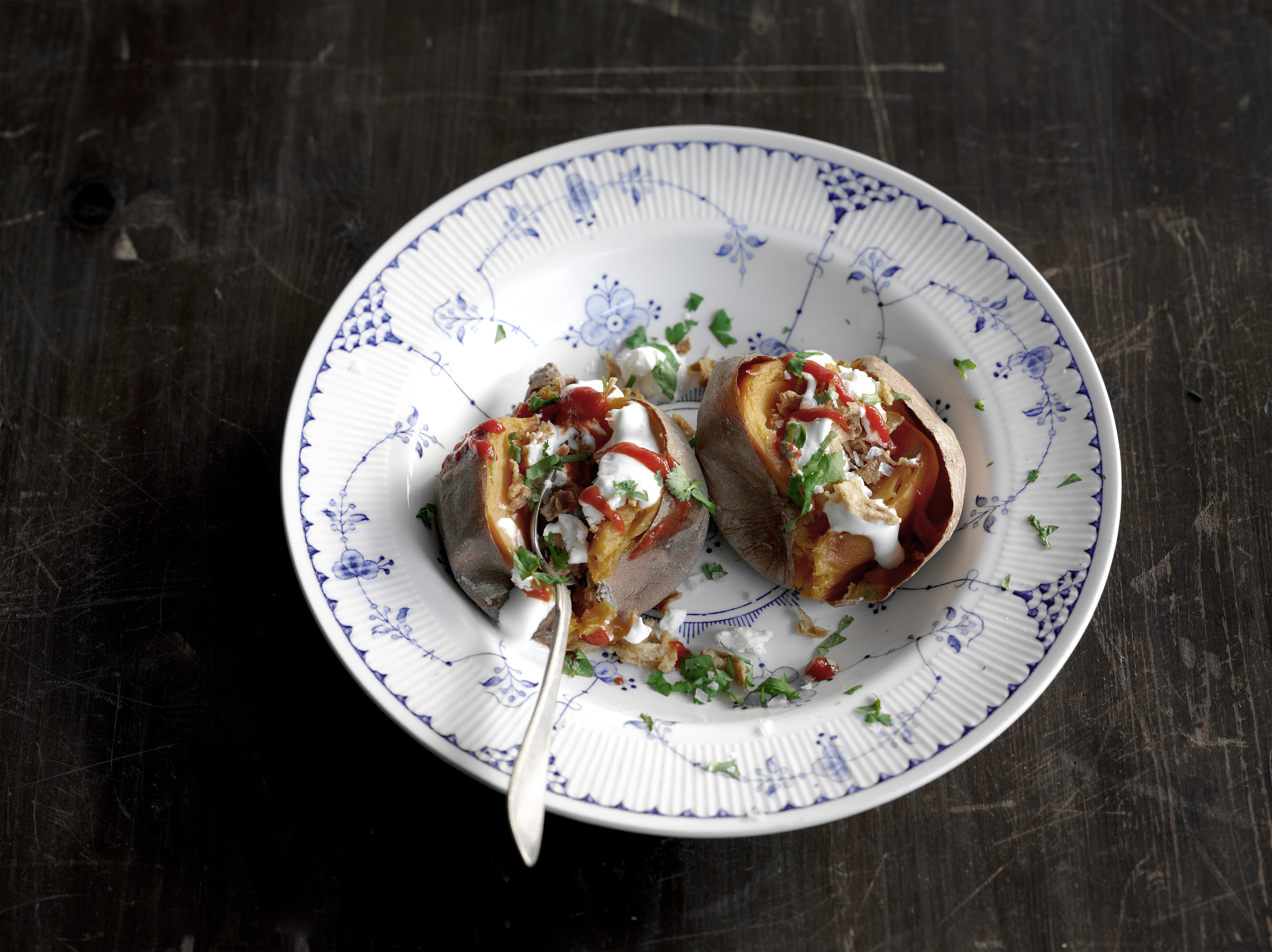 Bagte søde kartofler med fyld