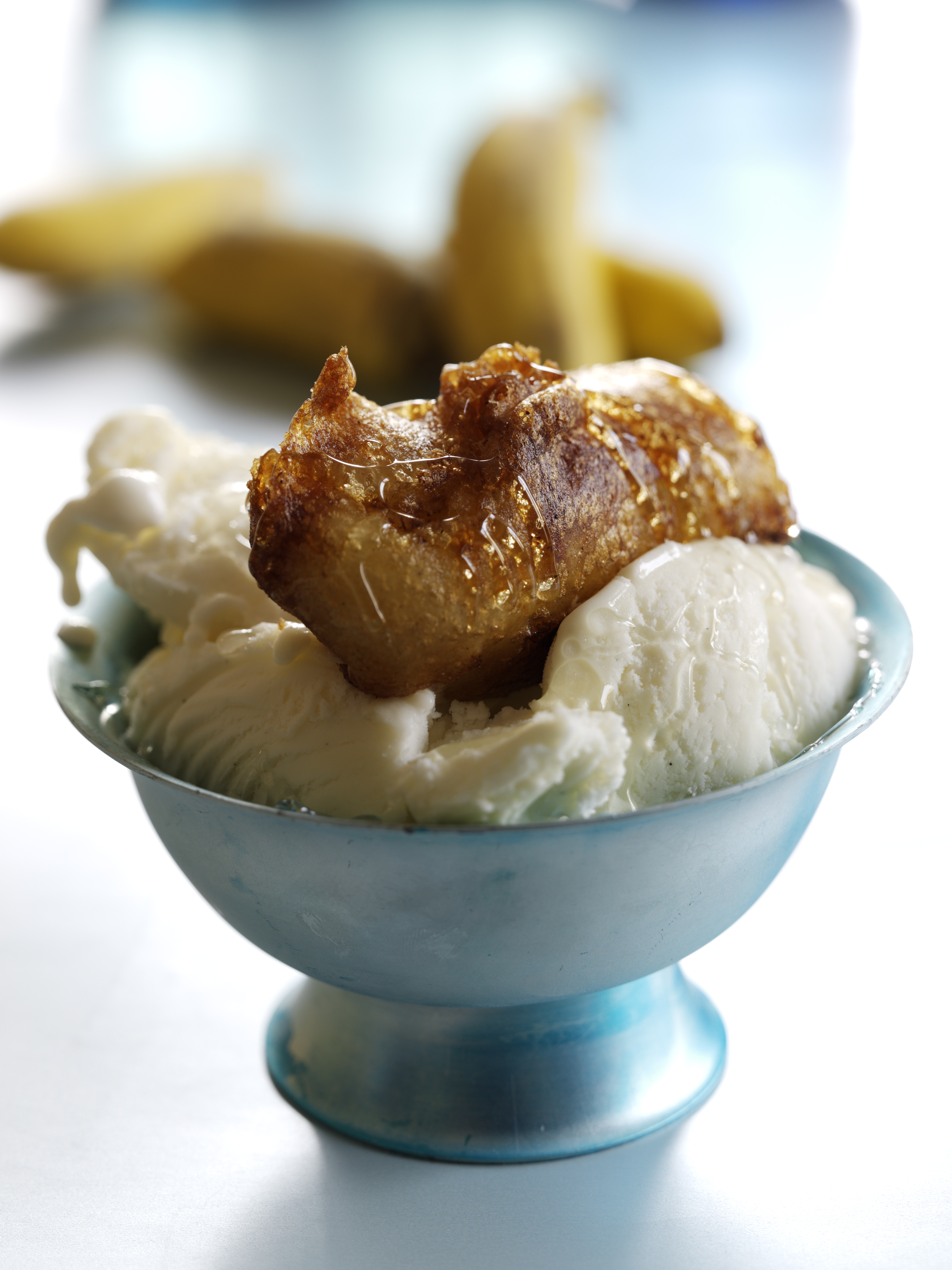 Friturestegte bananer med is