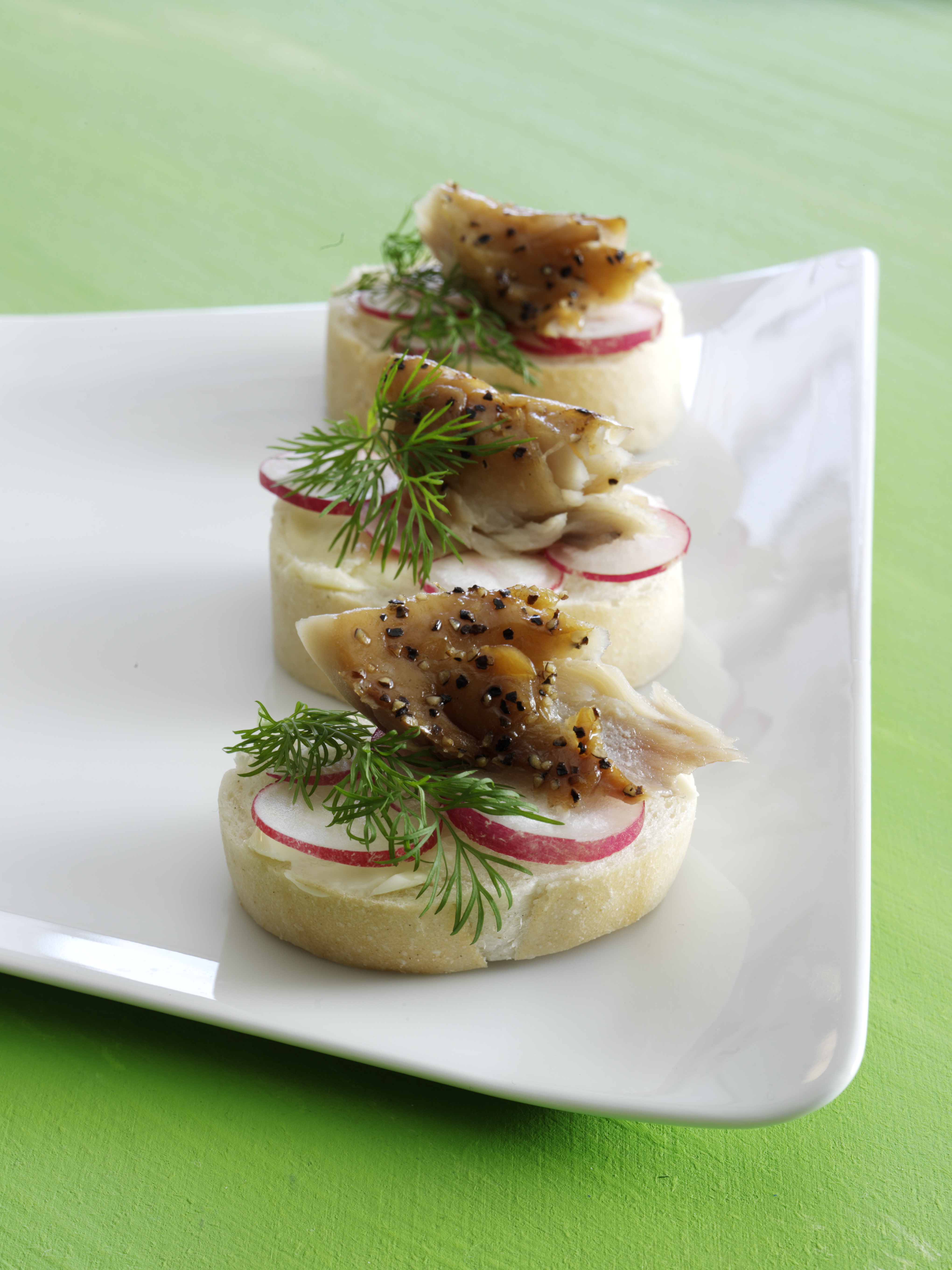 Fisk til gæster - Hapser med makrel og radise