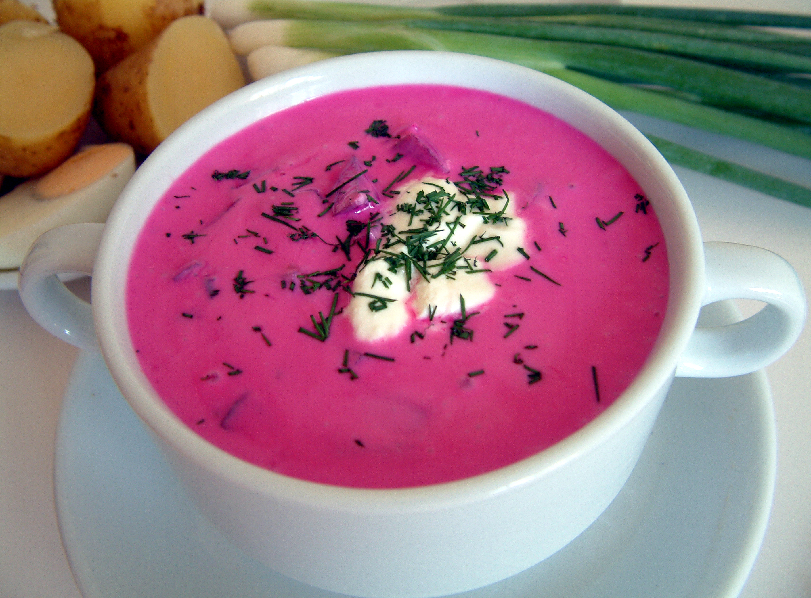 Saltibarsciai - rødbedesuppe fra Litauen