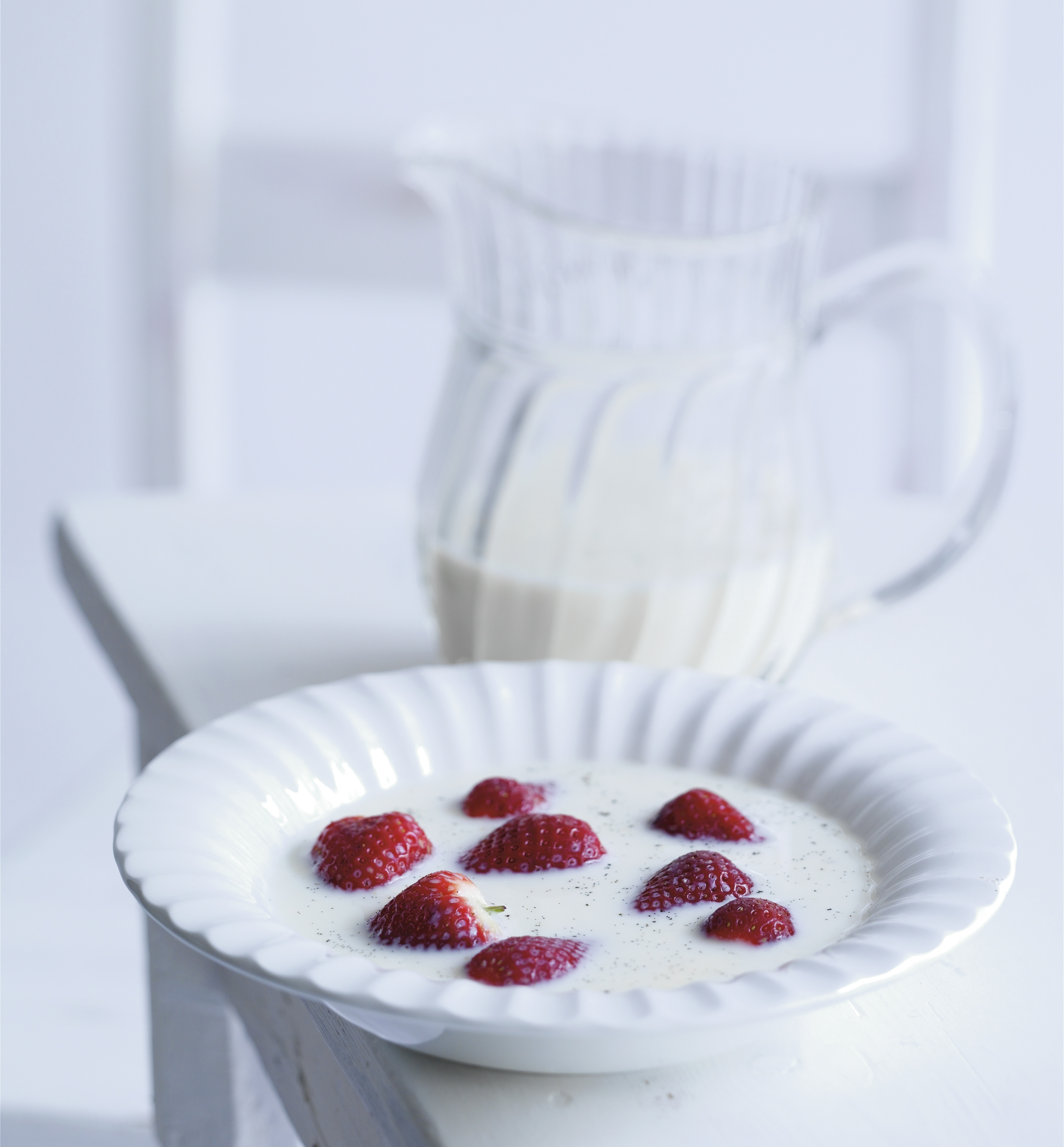 Jordbær med vanillemælk