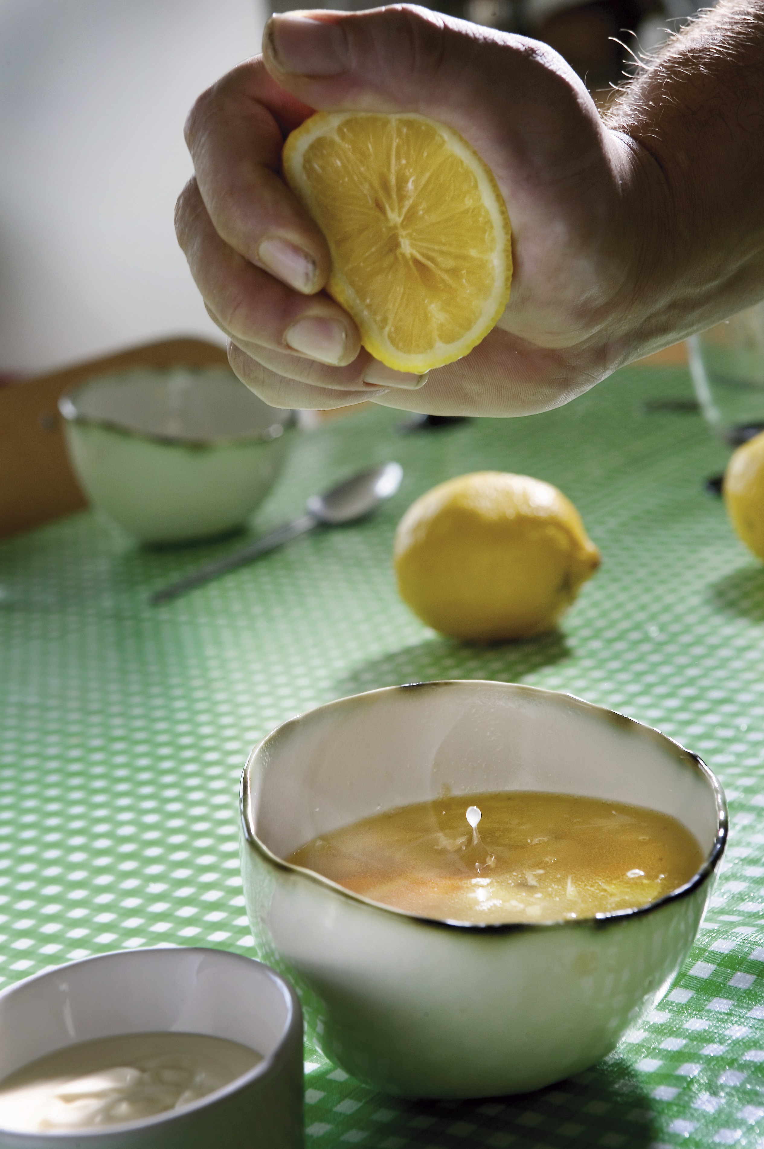 Hønsekødssuppe med masser af citron