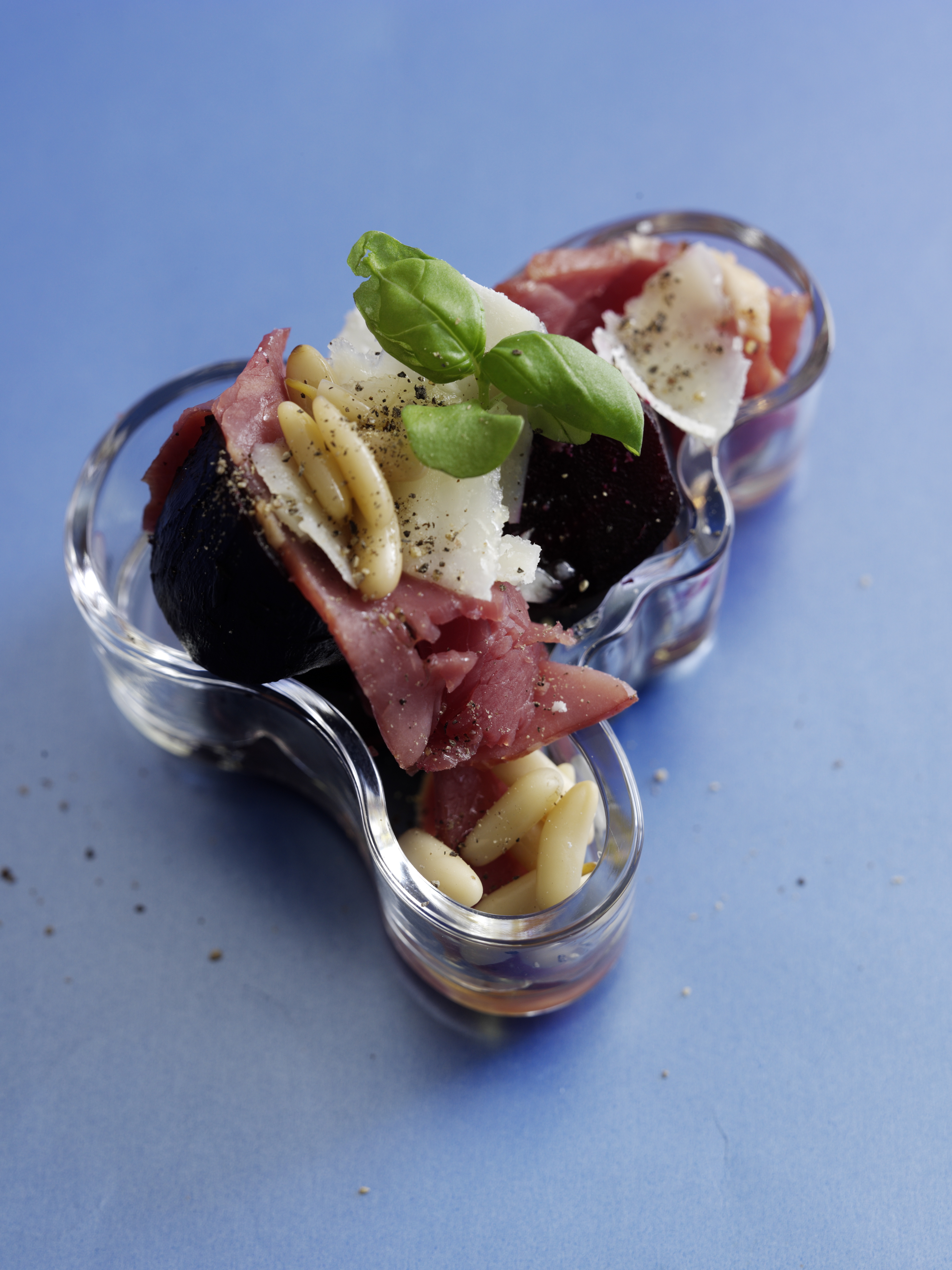 Bagte rødbeder med røget kød