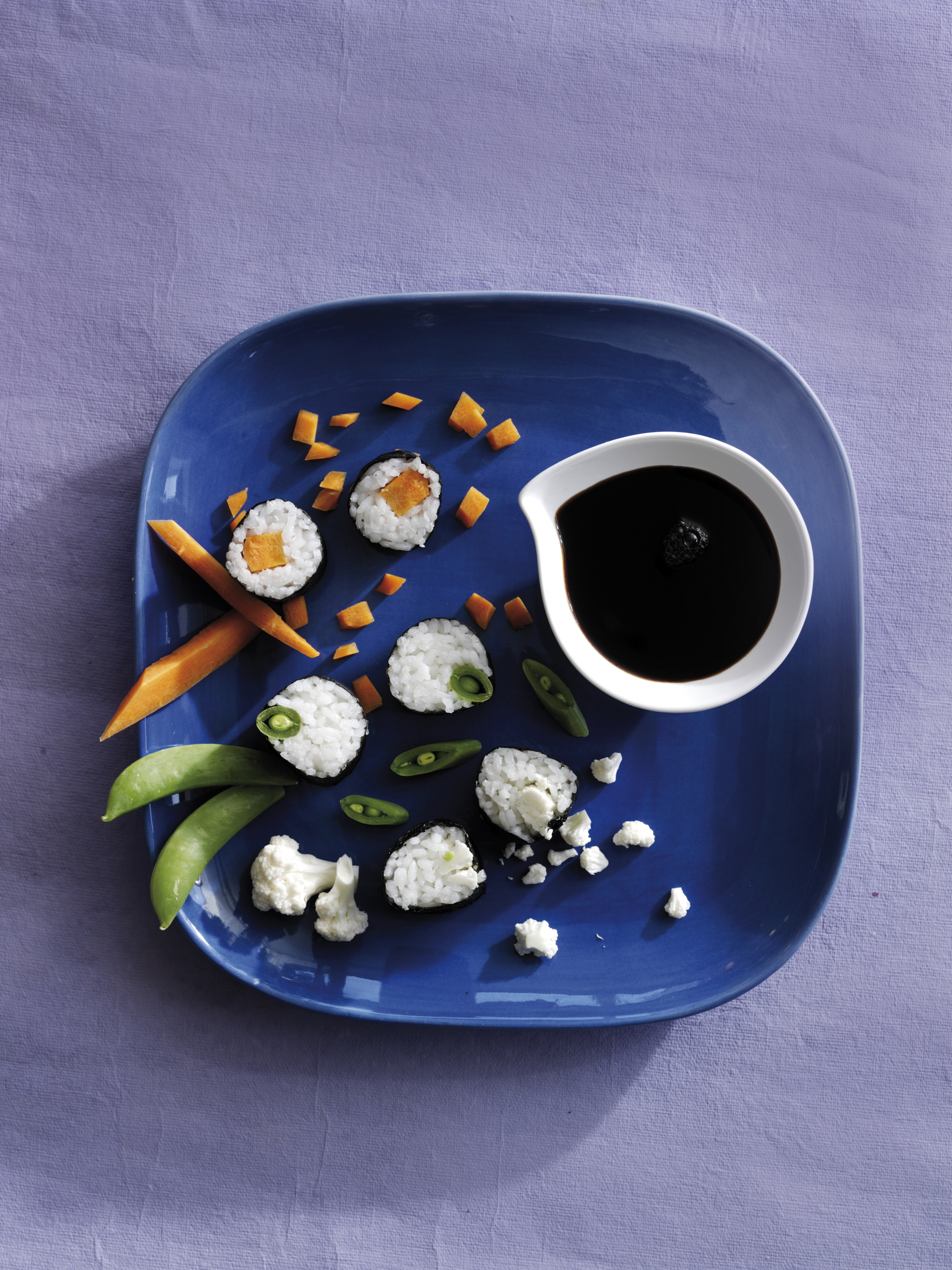 Sushi med rå grøntsager