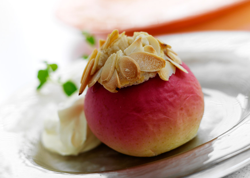 Bagte marcipanæbler