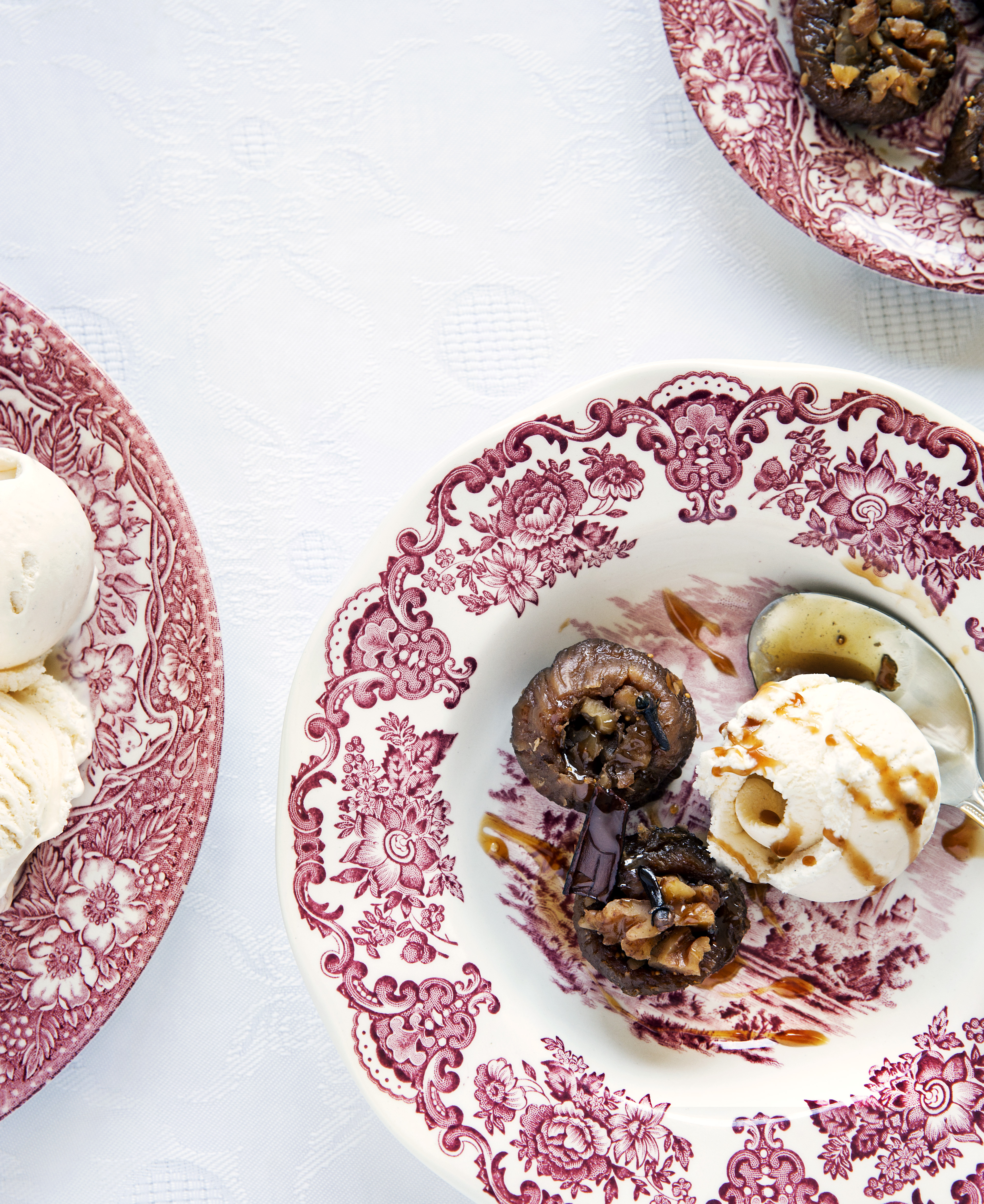 Fyldte figner med valnødder