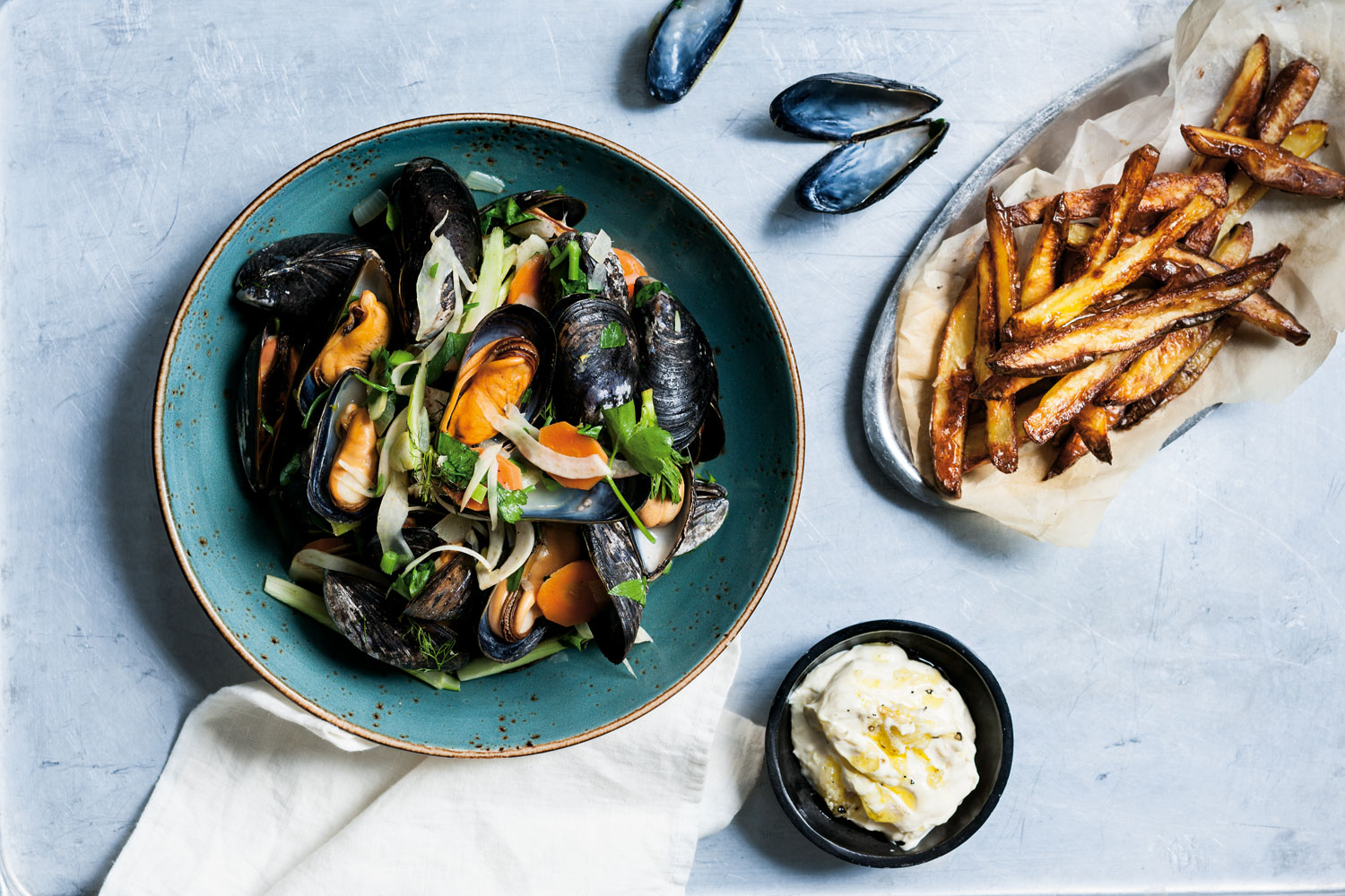 Moules frites med aioli
