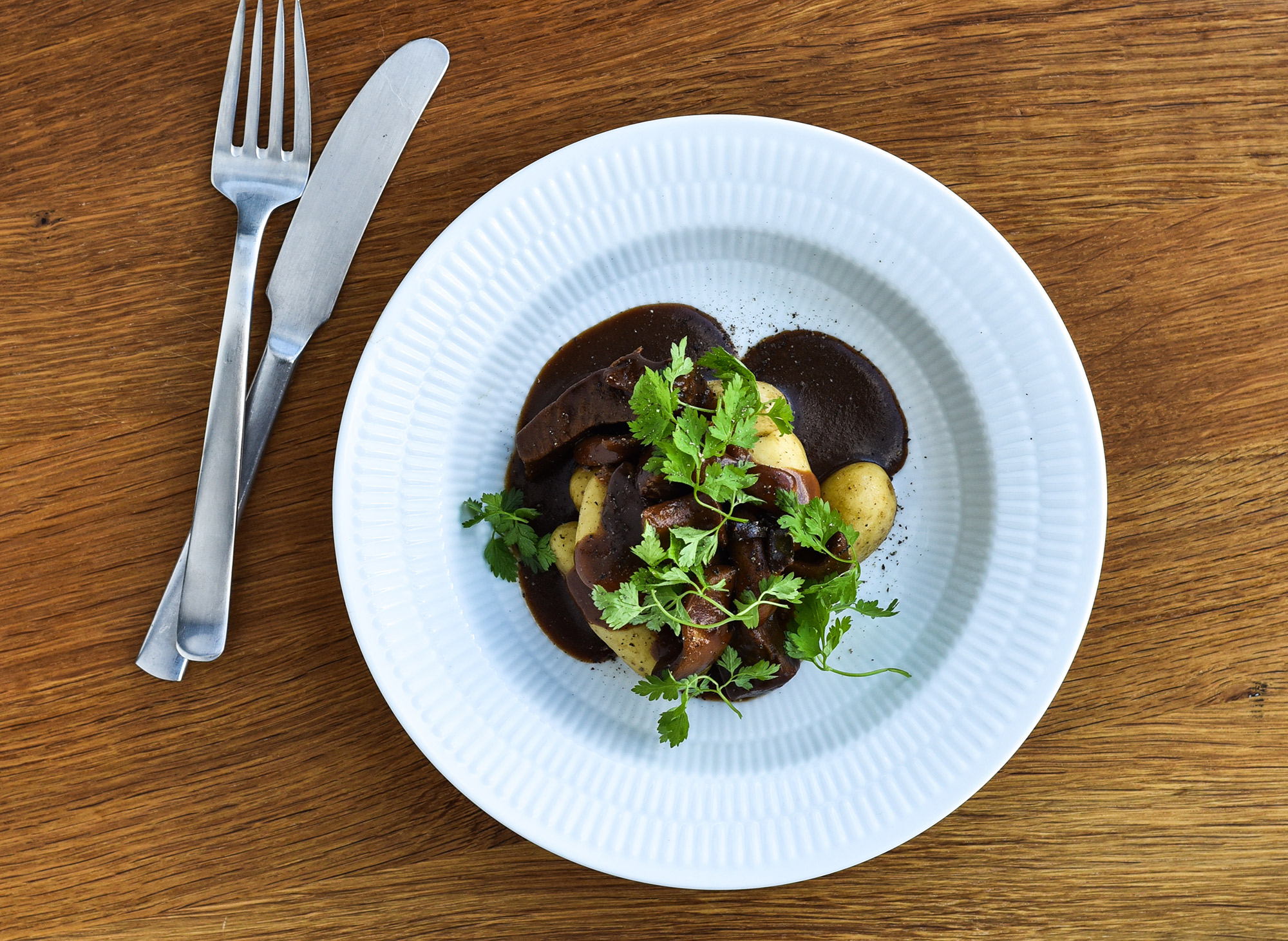 Oksegryde med svampe