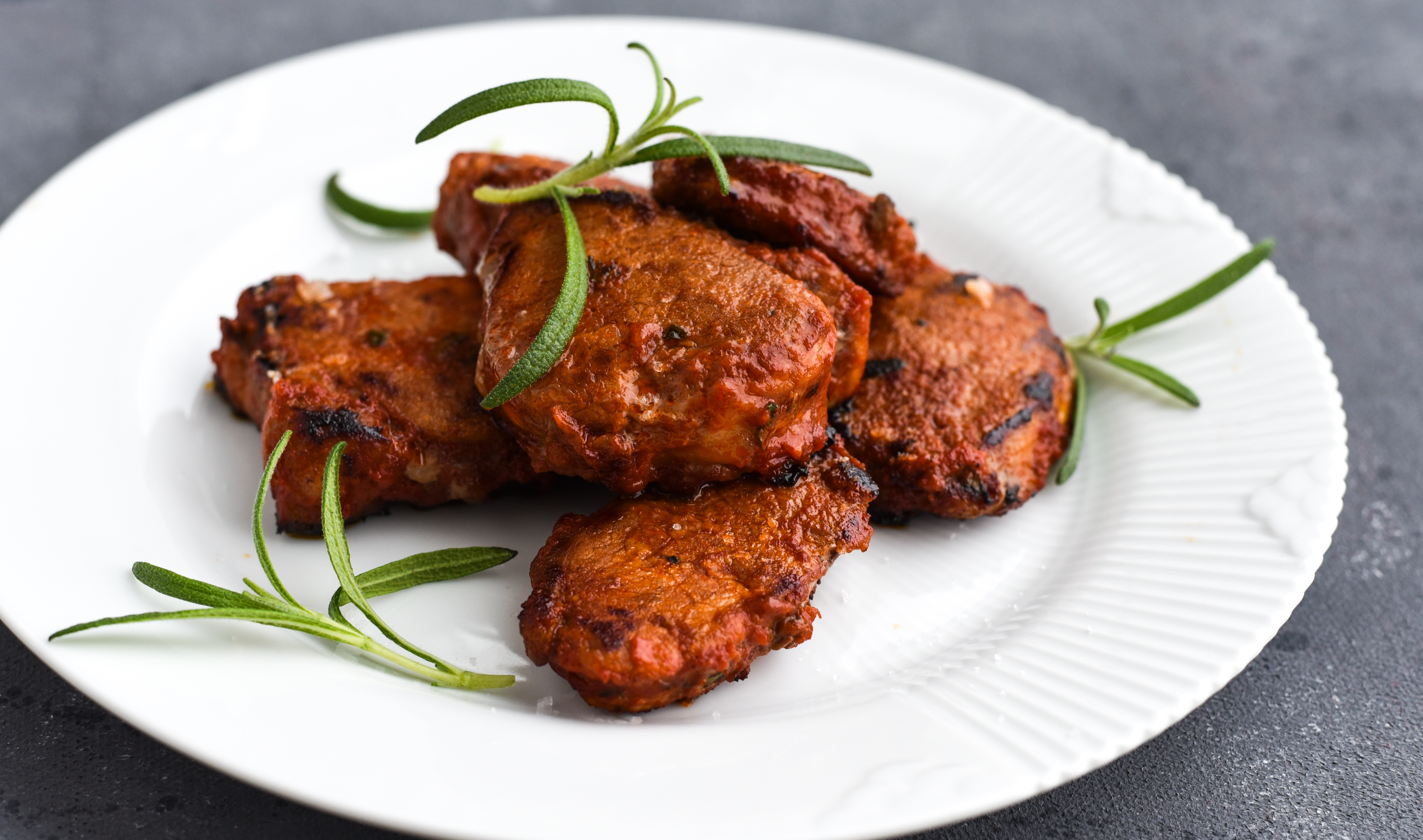 Tomatmarineret svinemørbrad