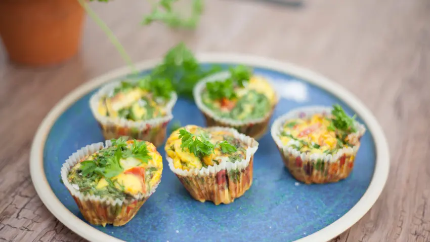 Æggemuffins med bacon