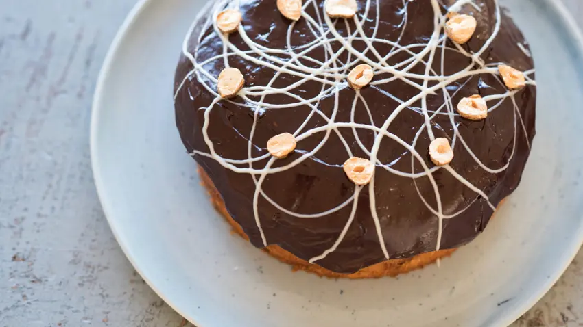 Banankage med chokoladeganache