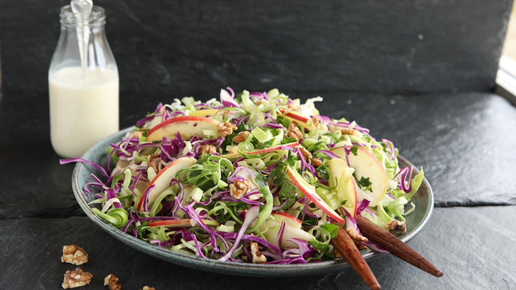 Spidskålssalat med mormordressing