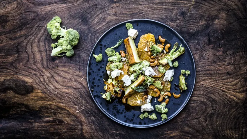 Broccolisalat med appelsin