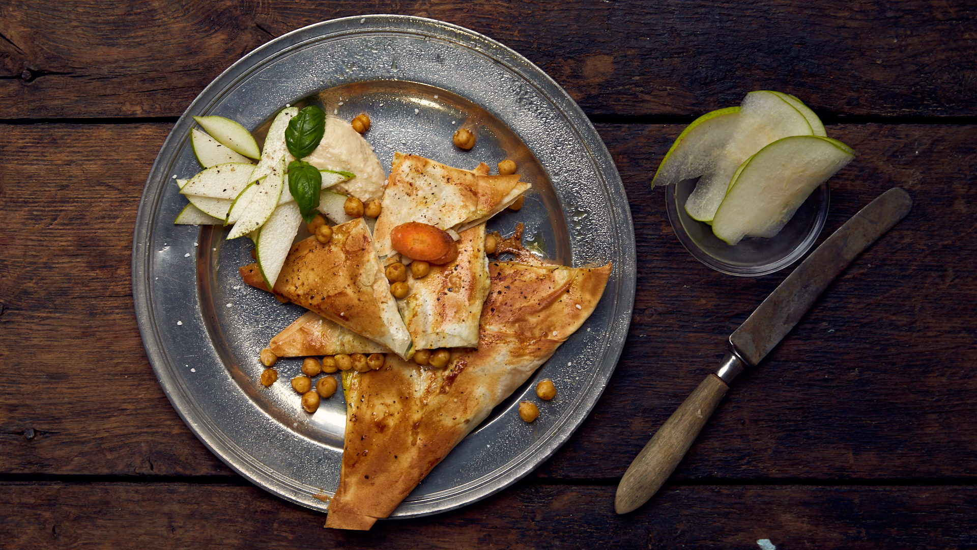 Samosa med kikærter og hummus