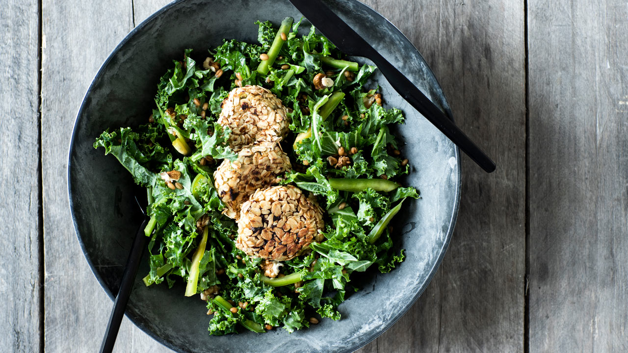 Fishcakes med fuldkorn og sprød salat