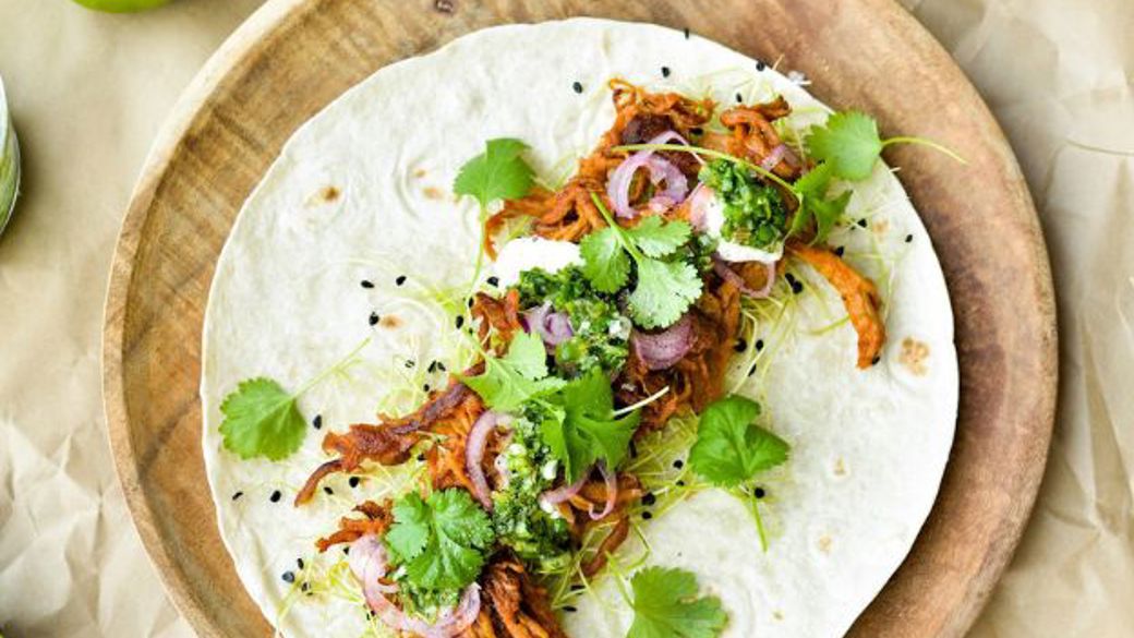 Fajitas med pulled pork og chimichurri