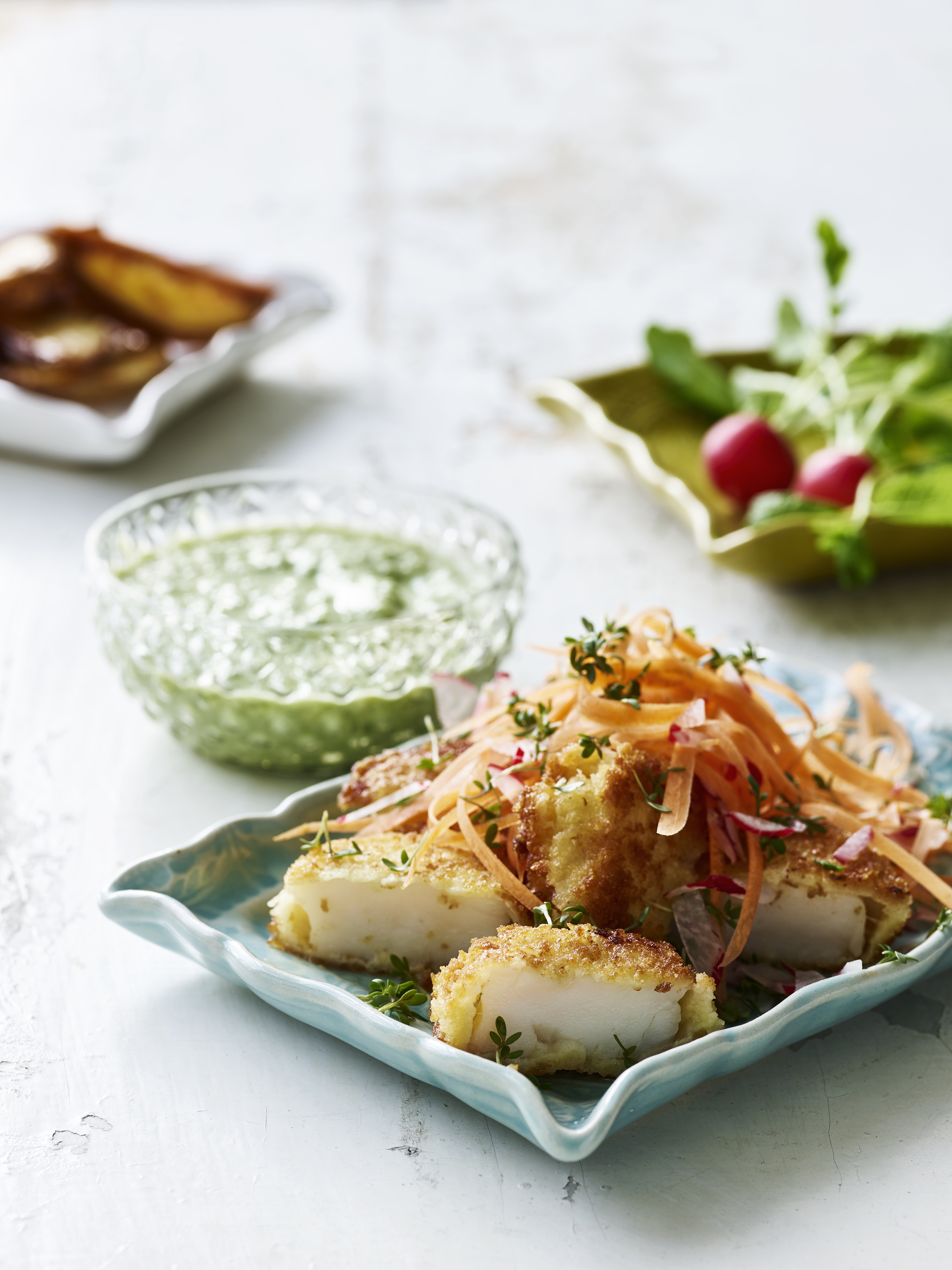 Kammuslinger med avocadodressing