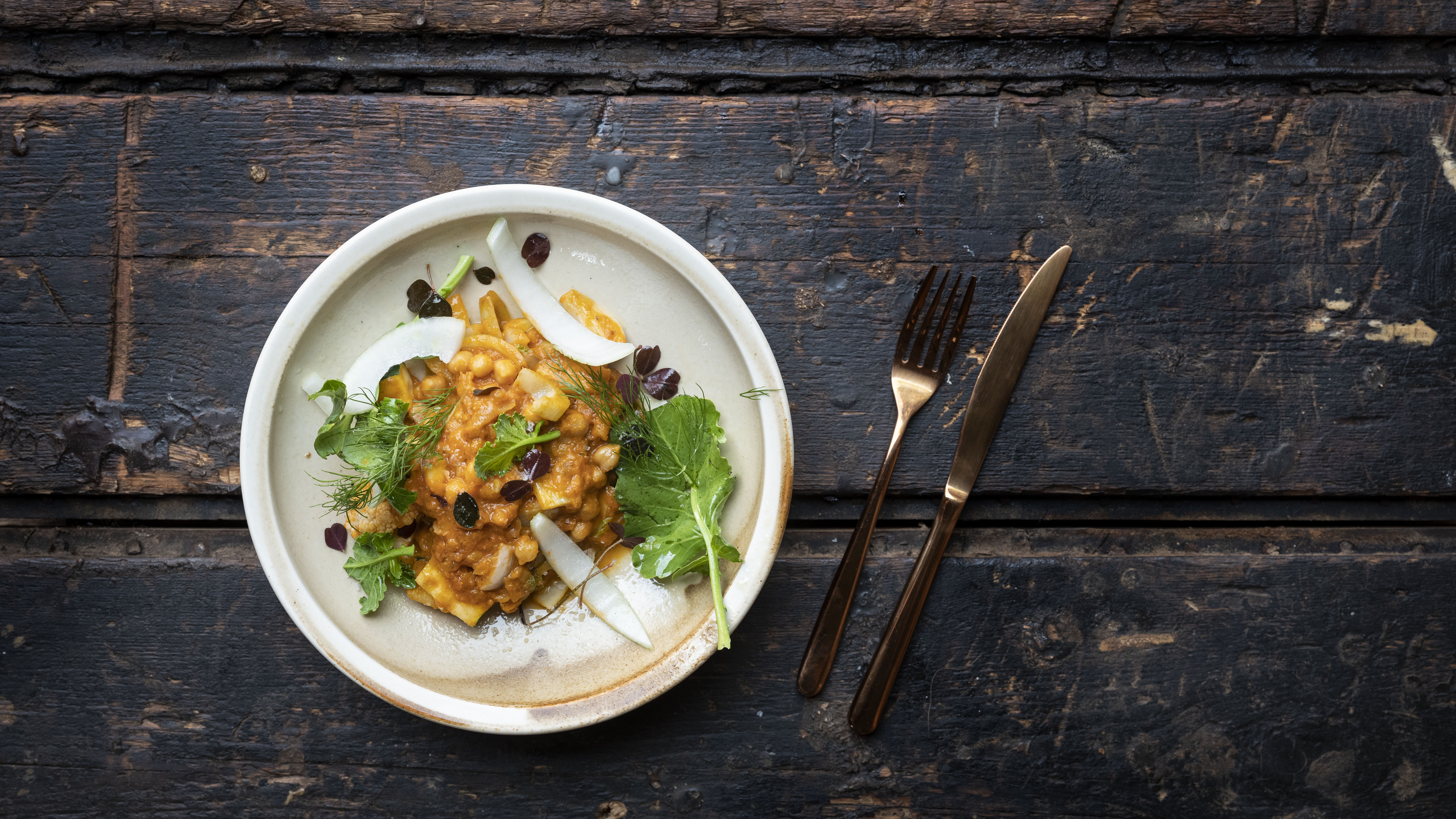 Lynhurtig veggie curry