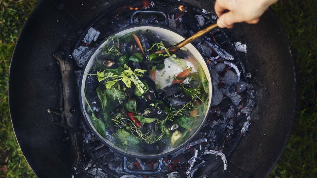 Muslinger i gryde på grill