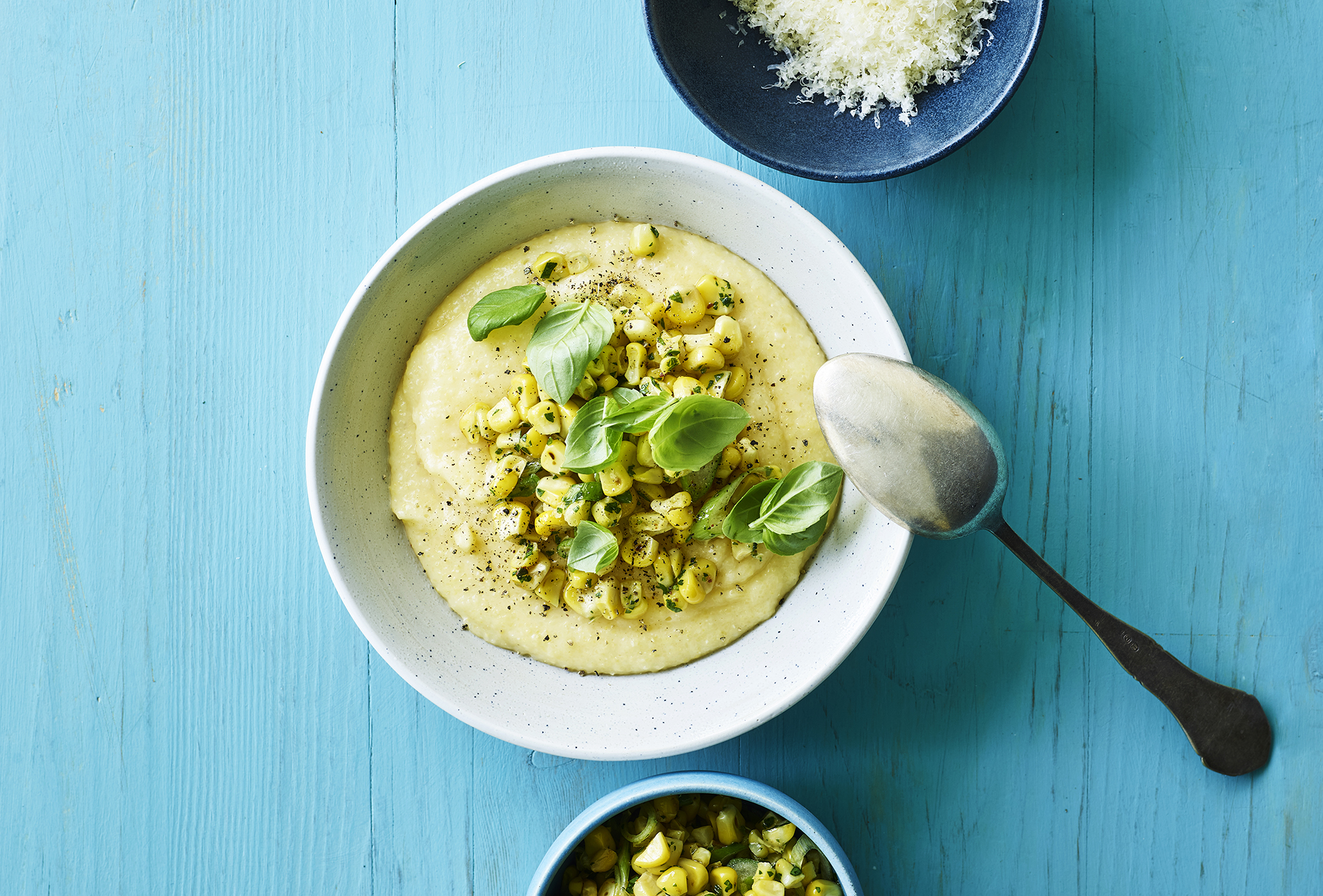Blød polenta med majs og ost